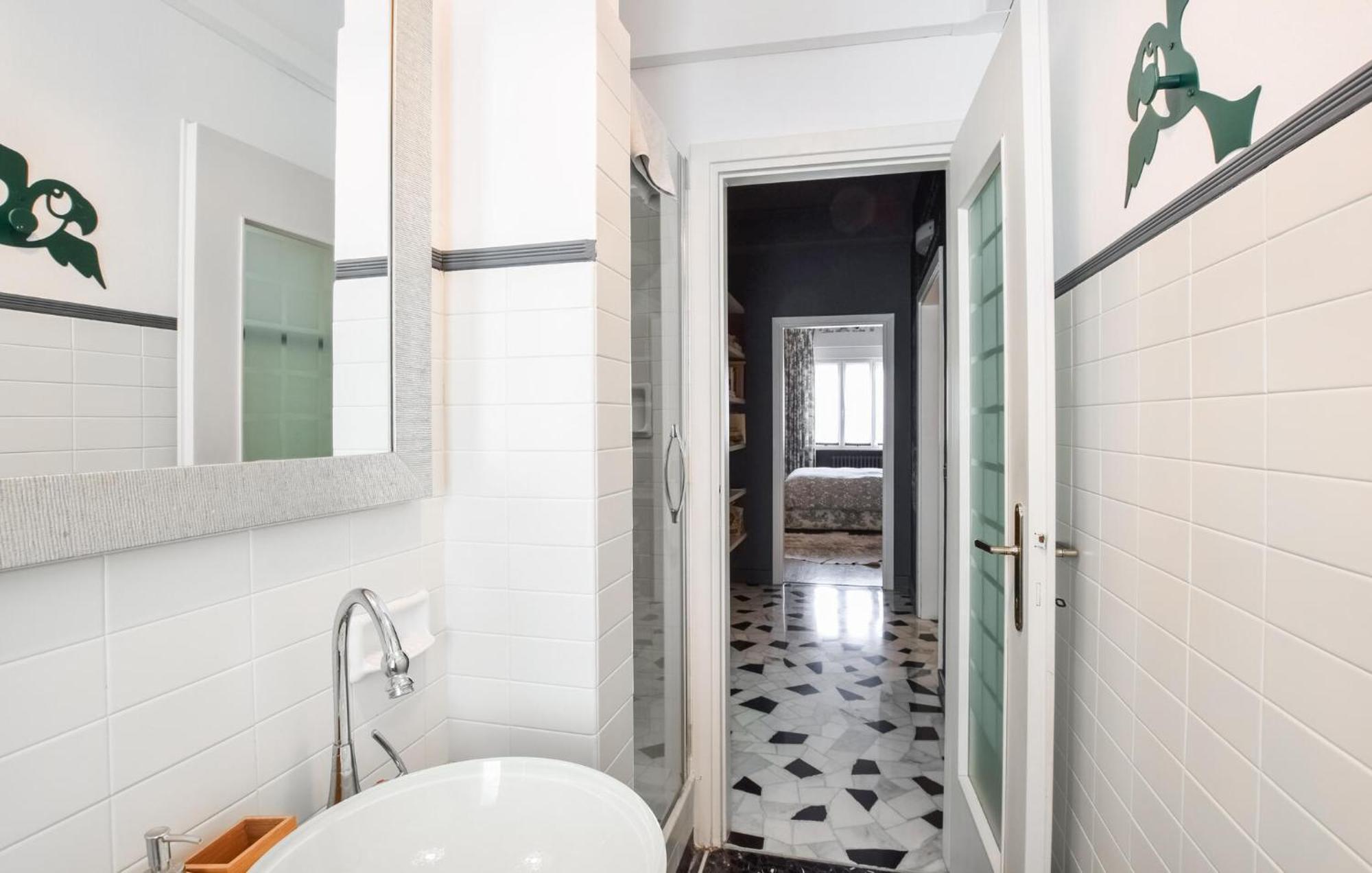 2 Bedroom Cozy Apartment In Гориция Экстерьер фото