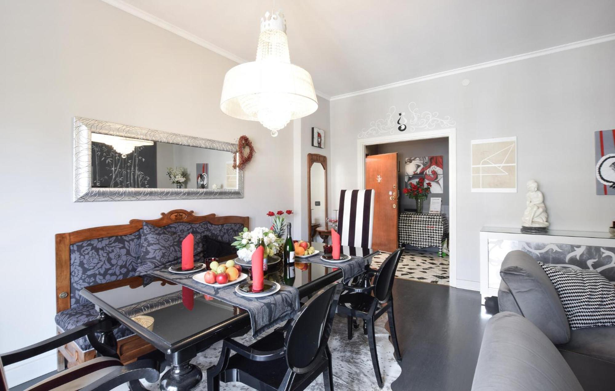 2 Bedroom Cozy Apartment In Гориция Экстерьер фото